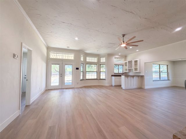2283 N Holland Road, Mansfield, TX 76063