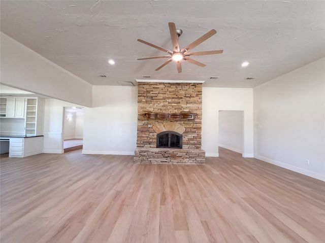 2283 N Holland Road, Mansfield, TX 76063
