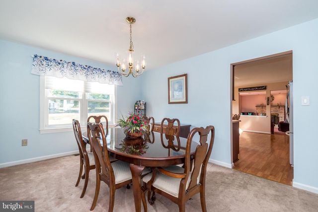 140 ELIO CIR, Royersford, PA 19468