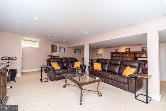 140 ELIO CIR, Royersford, PA 19468