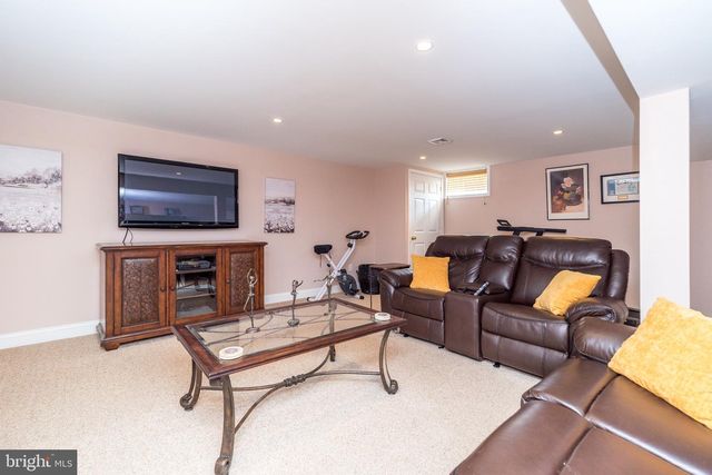 140 ELIO CIR, Royersford, PA 19468