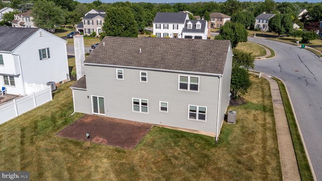 140 ELIO CIR, Royersford, PA 19468