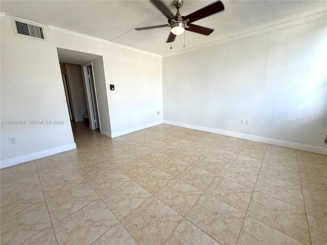 1660 NE 191st Street 406-1, Miami, FL 33179