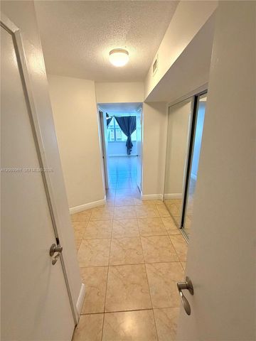 1660 NE 191st Street 406-1, Miami, FL 33179