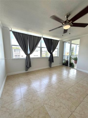 1660 NE 191st Street 406-1, Miami, FL 33179