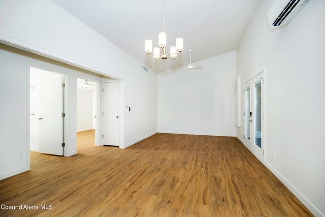 1608 Cedar ST, Sandpoint, ID 83864