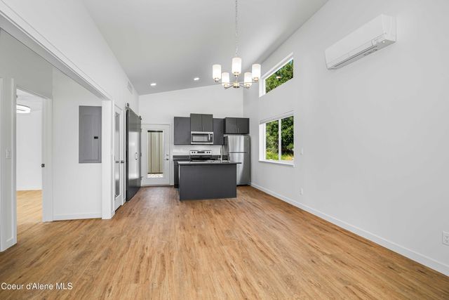 1608 Cedar ST, Sandpoint, ID 83864