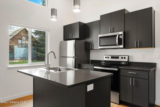 1608 Cedar ST, Sandpoint, ID 83864