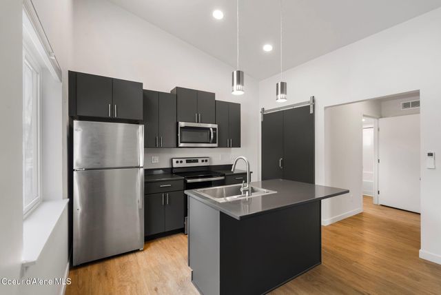 1608 Cedar ST, Sandpoint, ID 83864