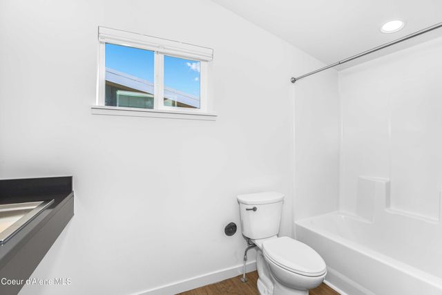 1608 Cedar ST, Sandpoint, ID 83864