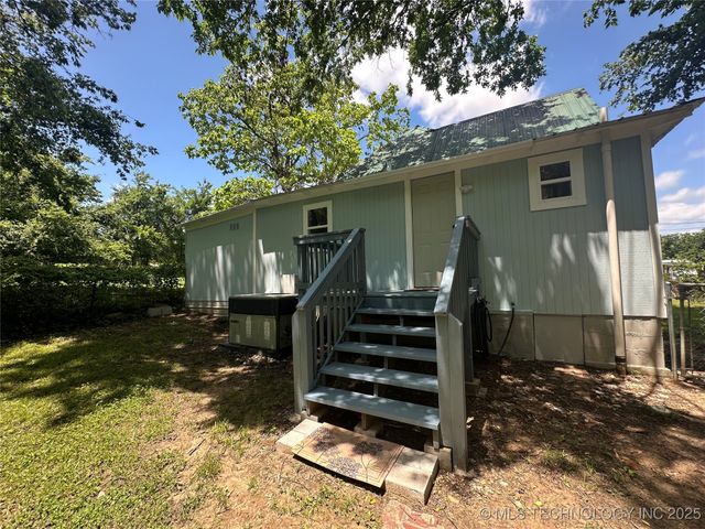 506 N 1st, Mcalester, OK 74501
