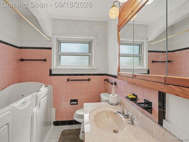 29010 Grandon Street, Livonia, MI 48150