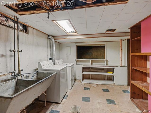 29010 Grandon Street, Livonia, MI 48150