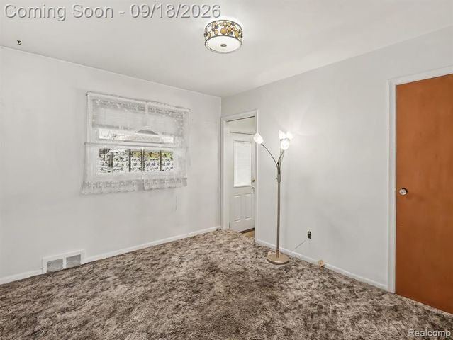 29010 Grandon Street, Livonia, MI 48150