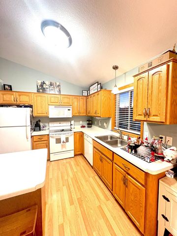 1170 Coakley Street, Paynesville, MN 56362