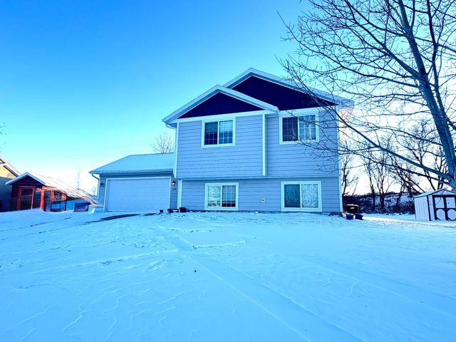 1170 Coakley Street, Paynesville, MN 56362
