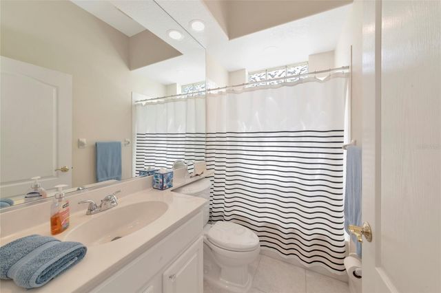 4956 BRIDGEHAMPTON BOULEVARD, Sarasota, FL 34238