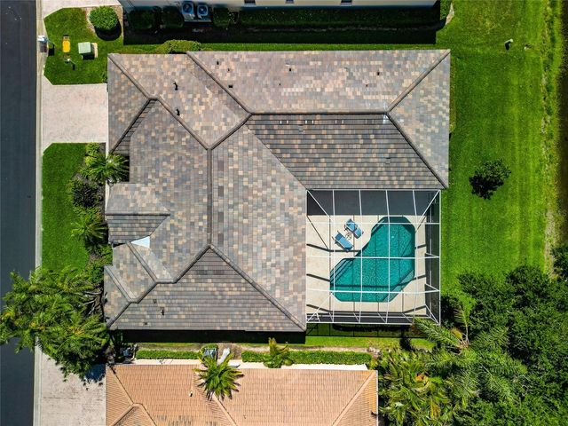 4956 BRIDGEHAMPTON BOULEVARD, Sarasota, FL 34238