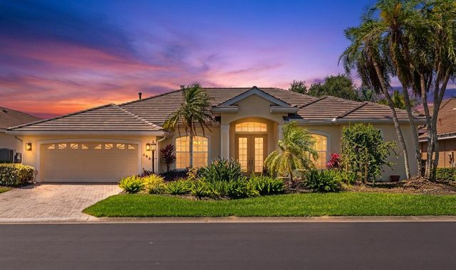 4956 BRIDGEHAMPTON BOULEVARD, Sarasota, FL 34238