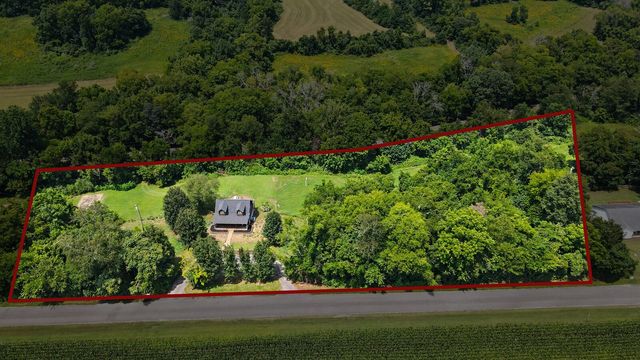 2188 Hicks Ln, Columbia, TN 38401