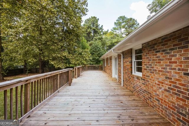 1186 ROBERT HARDEMAN Road, Winterville, GA 30683