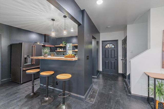 1627 Jonathan Avenue, Cincinnati, OH 45207