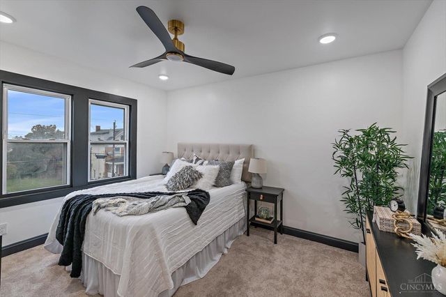 1627 Jonathan Avenue, Cincinnati, OH 45207