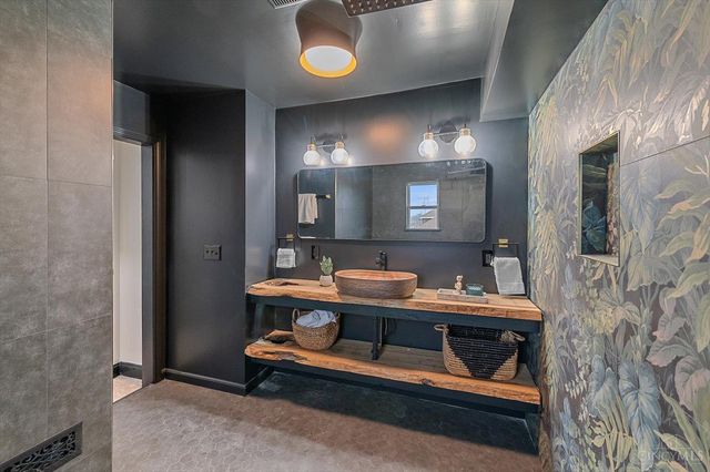 1627 Jonathan Avenue, Cincinnati, OH 45207