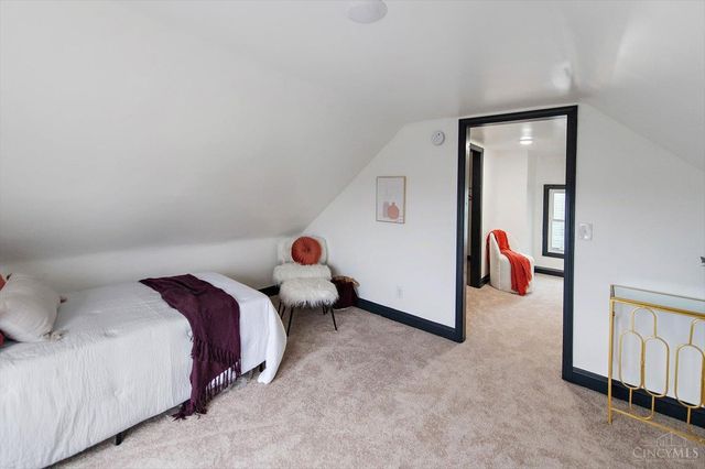 1627 Jonathan Avenue, Cincinnati, OH 45207