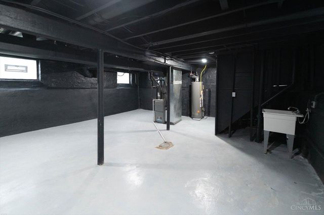 1627 Jonathan Avenue, Cincinnati, OH 45207