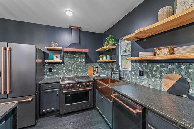 1627 Jonathan Avenue, Cincinnati, OH 45207