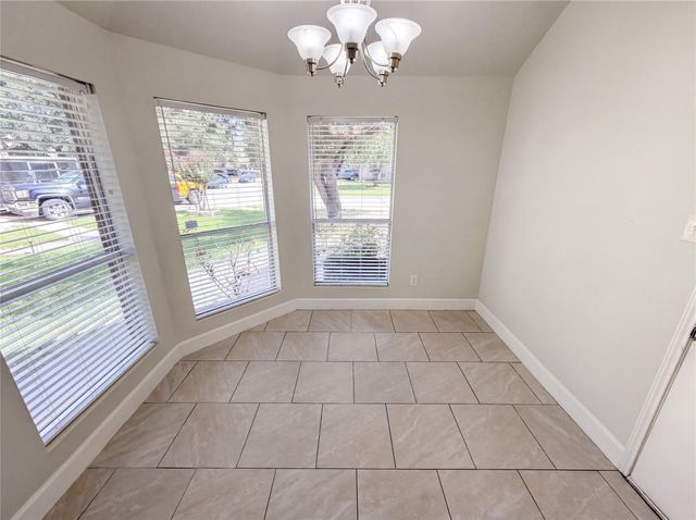 7327 Fox Hall Lane, Humble, TX 77338