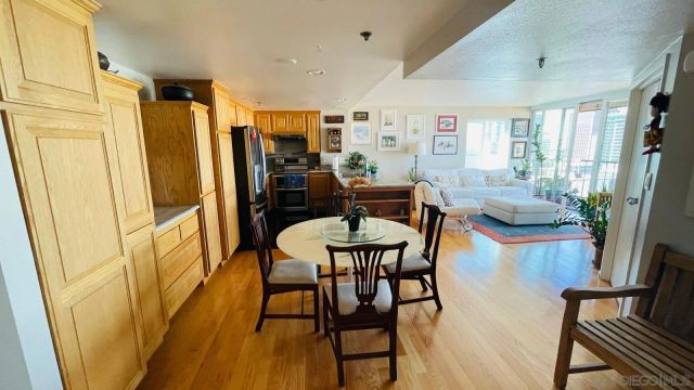 1514 7th Ave 501, San Diego, CA 92101