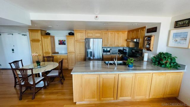 1514 7th Ave 501, San Diego, CA 92101