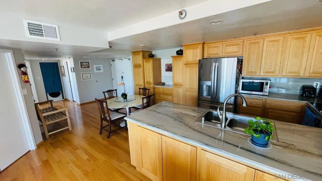 1514 7th Ave 501, San Diego, CA 92101