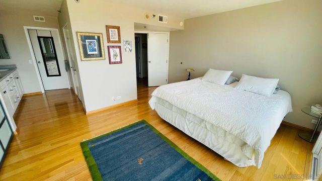 1514 7th Ave 501, San Diego, CA 92101