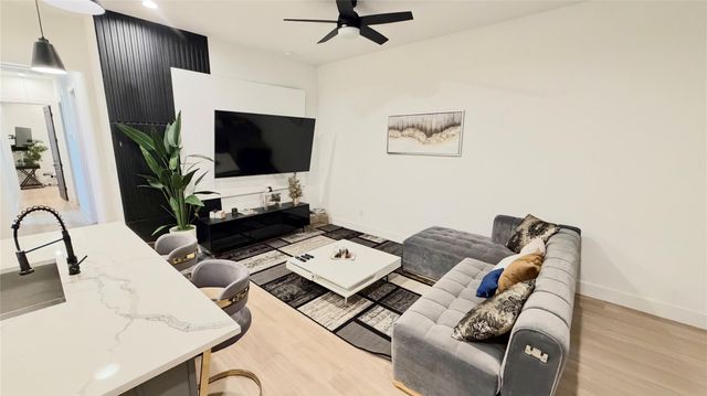 3549 Amos Street B, Houston, TX 77021