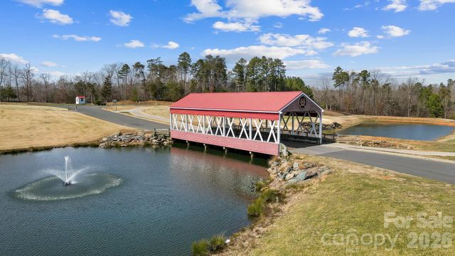 11812 Glenwood Drive, Locust, NC 28107