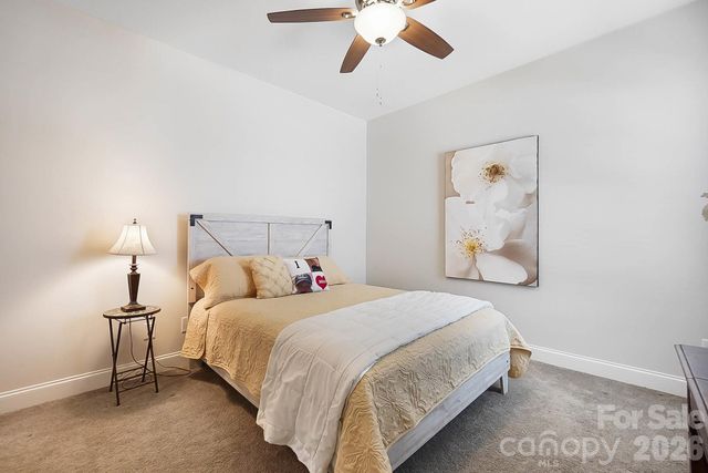 11812 Glenwood Drive, Locust, NC 28107