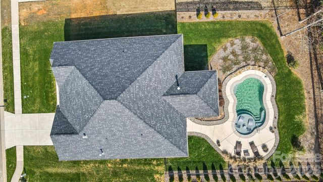 11812 Glenwood Drive, Locust, NC 28107