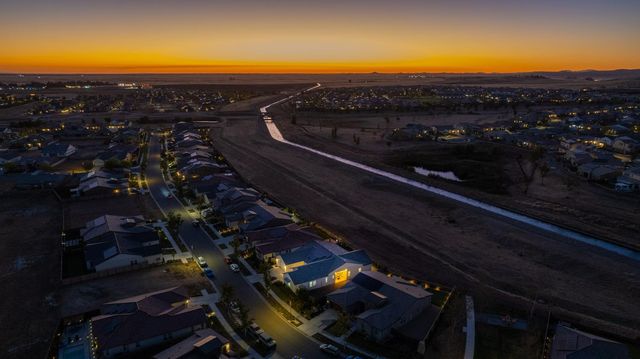 948 Beaver Pond, Madera, CA 93636