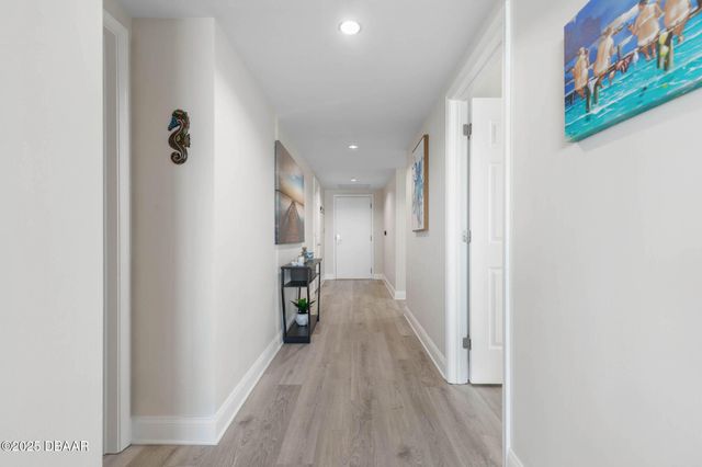 231 Riverside Dr Unit 902, Holly Hill, FL 32117