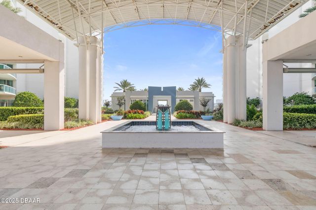 231 Riverside Dr Unit 902, Holly Hill, FL 32117