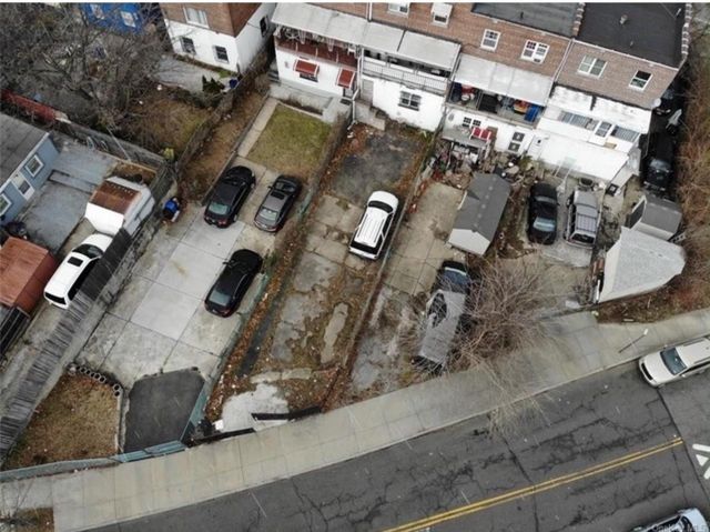 Sexton Place, Bronx, NY 10469