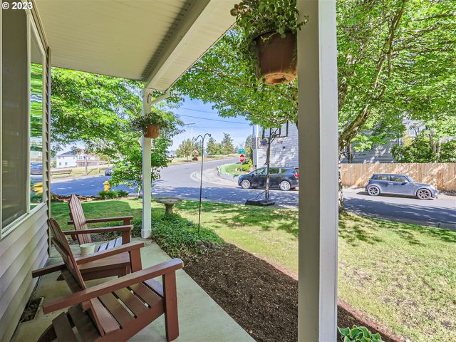 14094 Sw VIEWPOINT Ct, Portland, OR 97224