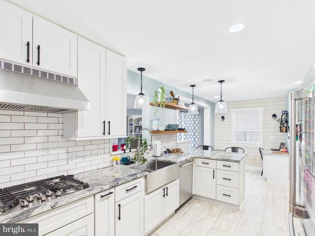 119 SAYBROOKE DR, Lititz, PA 17543