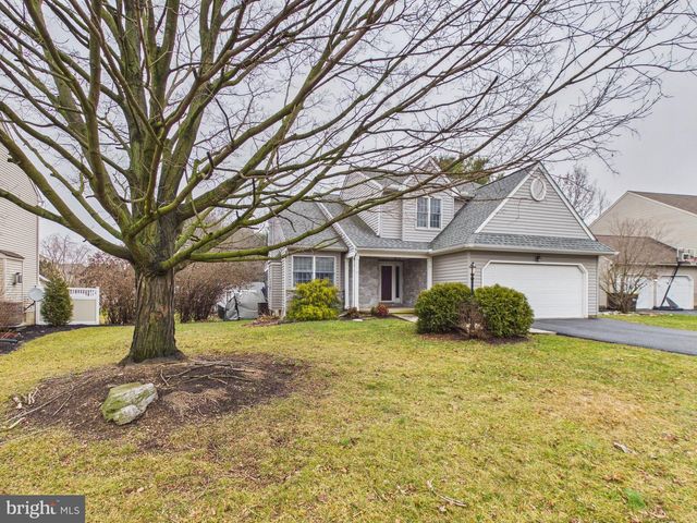 119 SAYBROOKE DR, Lititz, PA 17543