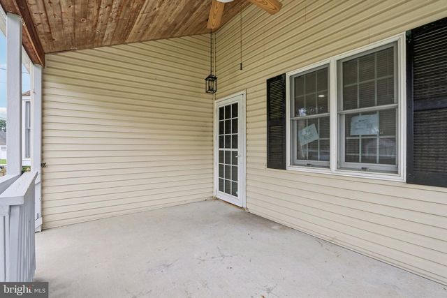 16 PARK DR, Bellmawr, NJ 08031