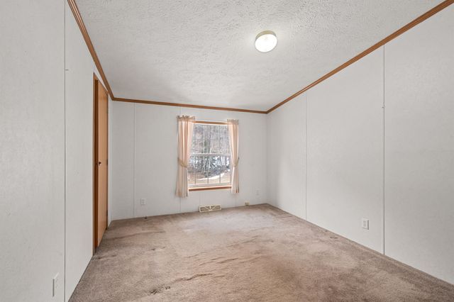 709 S Main Street, Franklin, NH 03235