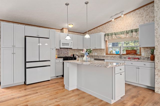 709 S Main Street, Franklin, NH 03235